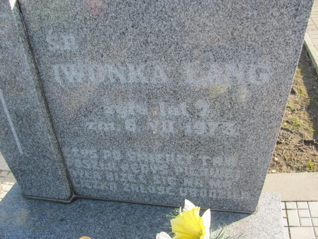 Iwona Lang Kłobuck - Grobonet - Wyszukiwarka osób pochowanych